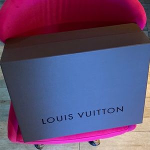 Louis Vuitton box